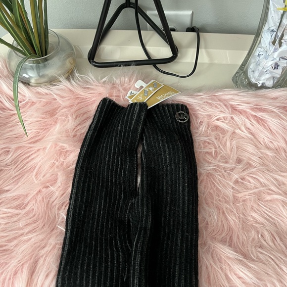 NWT Michael Michael Kors Fingerless Gloves Soft Knit Black Gray Ribbed Arm Sock - Picture 4 of 11
